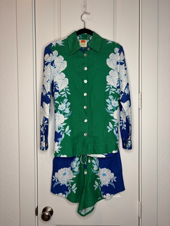 FARM Rio Pants - Farm Rio Green Blue Floral Button Top + Shorts Set Tropical Resort Matching